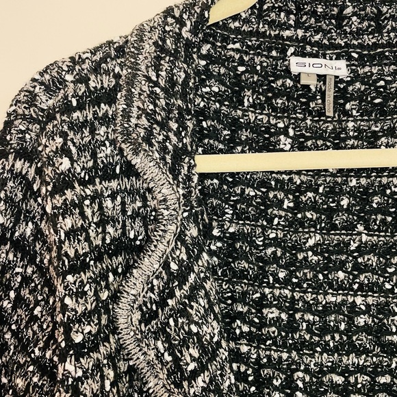 Spring Tweed Jacket - Picture 2 of 3